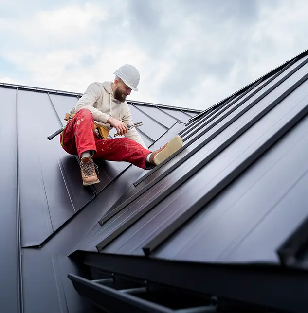 Reliable Roof Eaves Repair Company in Mundelein, IL: Protecting Your Home's Edge