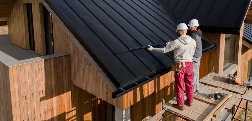 Professional Soffit Repair Services in Mundelein, IL