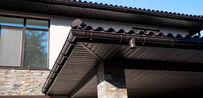Soffit Damage Repair in Mundelein