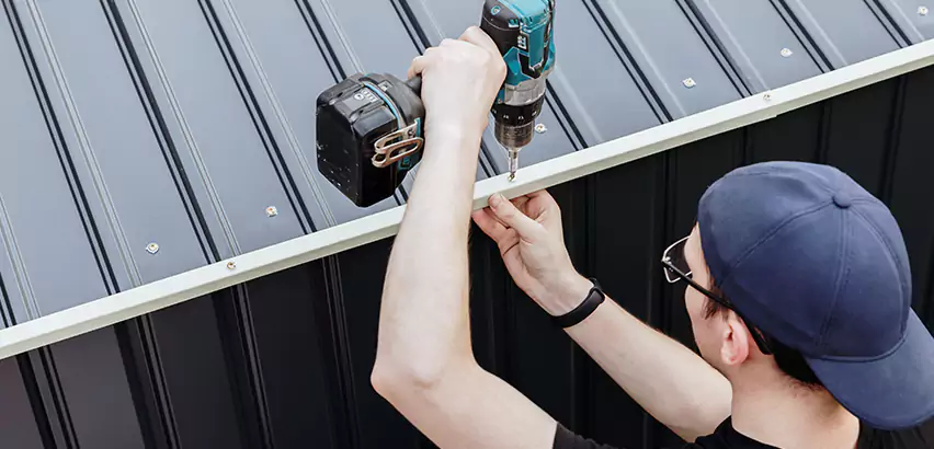 Tin Shed Roof Repair in Mundelein