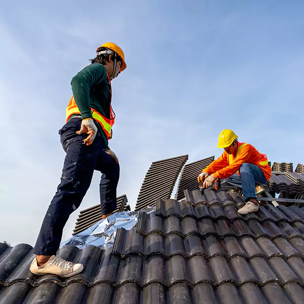 Why Mundelein, IL Property Owners Trust Mundelein Roofing Pro for Emergency Roof Repair?